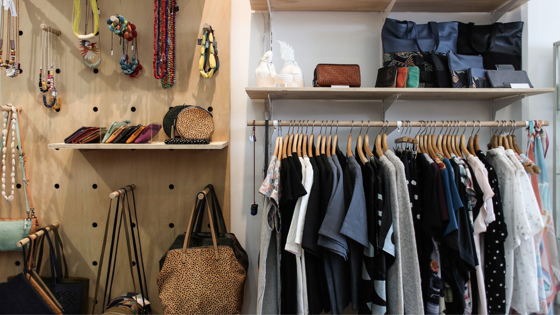 Capsule Wardrobe: come creare un guardaroba minimalista 1 | blog banner 29 Capsule Wardrobe: come creare un guardaroba minimalista
