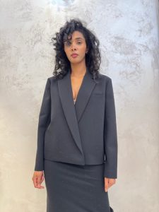 COLLEZIONE MEIMEIJ AUTUNNO INVERNO 2025 3 | IMG 8611 Giacca Meimeij nera con strass