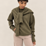 Pull Have One con sciarpa applicata